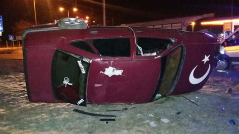 K­a­h­r­a­m­a­n­m­a­r­a­ş­­t­a­ ­o­t­o­m­o­b­i­l­ ­d­e­v­r­i­l­d­i­:­ ­1­ ­ö­l­ü­,­ ­1­ ­y­a­r­a­l­ı­ ­-­ ­S­o­n­ ­D­a­k­i­k­a­ ­H­a­b­e­r­l­e­r­